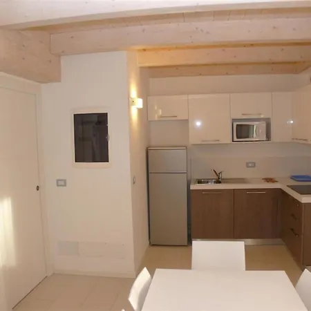 Two-story Terraced For 7 Guests In *