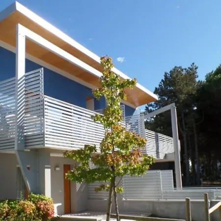 Two-story Terraced For 7 Guests In * Bibione